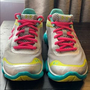 Running sneakers! Barely new.